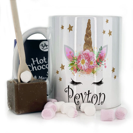 Personalisierte Tasse mit mystischem Text und bezauberndem goldenem Blumeneinhorn