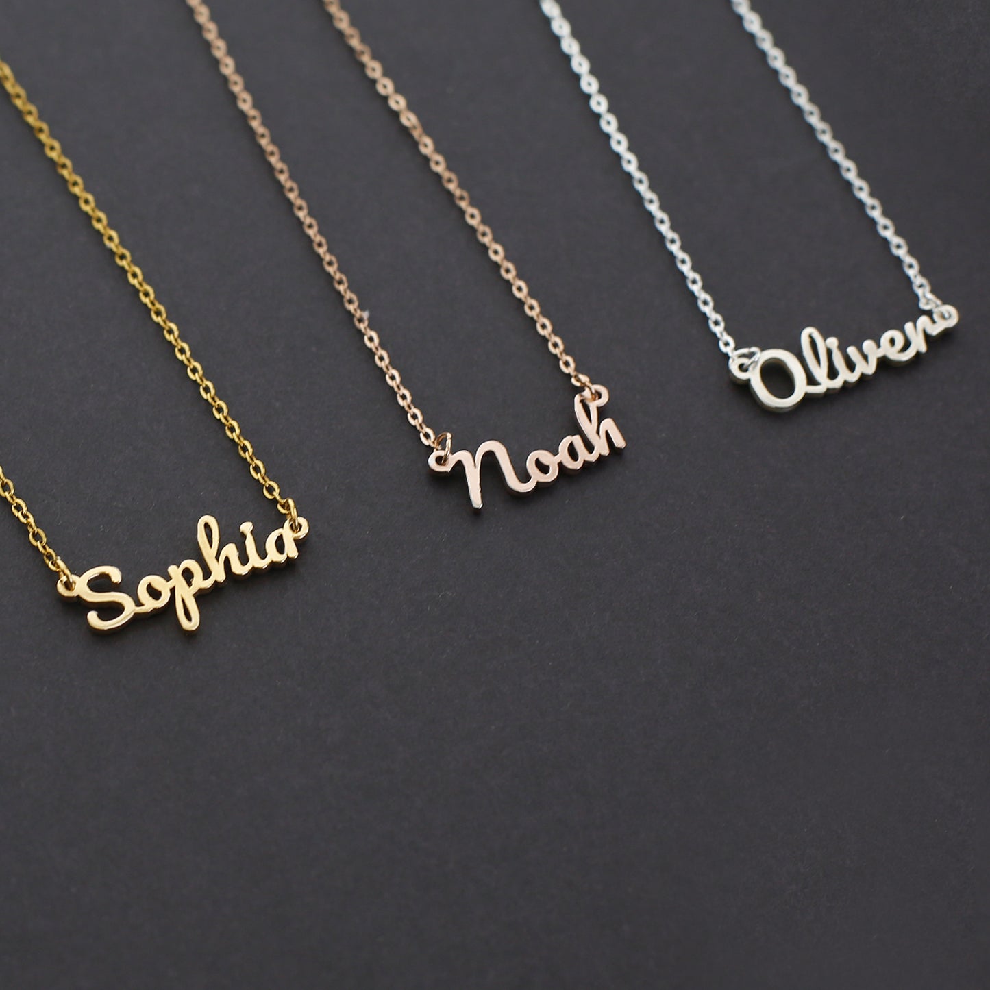 Personalised 18K Gold Necklace with Custom Name - Font 1