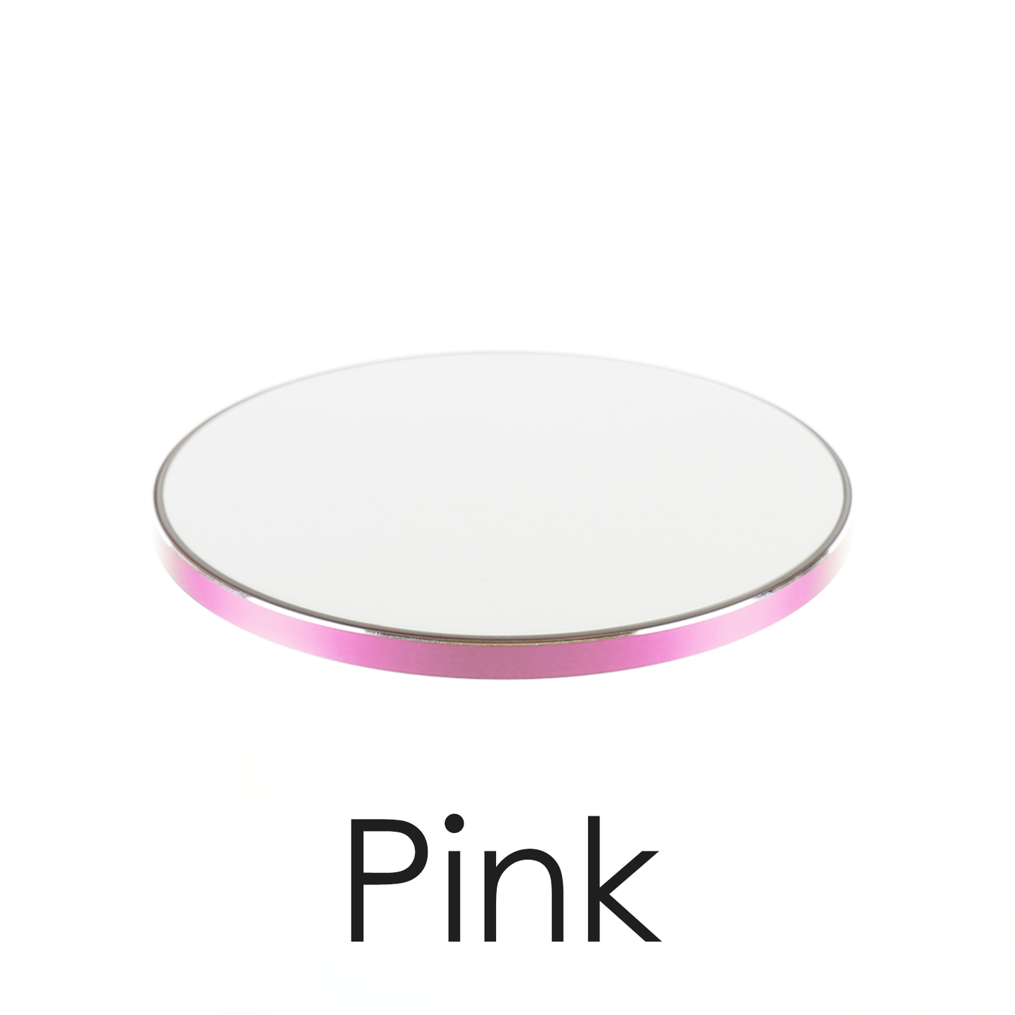 Personalisiertes kabelloses Ladegerät mit stilvollem rosa Monogramm und weißem Text auf schwarzem Marmor