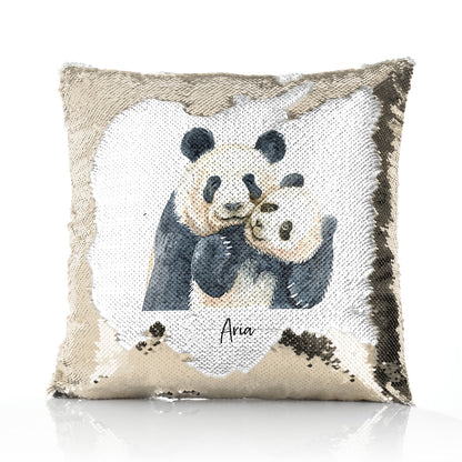 Personalisiertes Paillettenkissen mit Begrüßungstext und umarmenden Mama- und Baby-Pandas